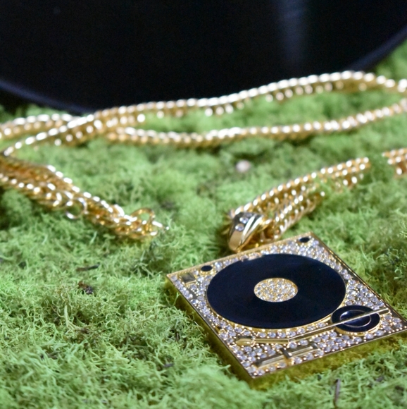 Turntable Drip - Picture 4 of 16